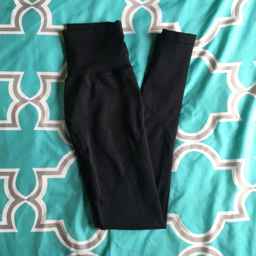 SOLD - Deep Black Revival Leggings